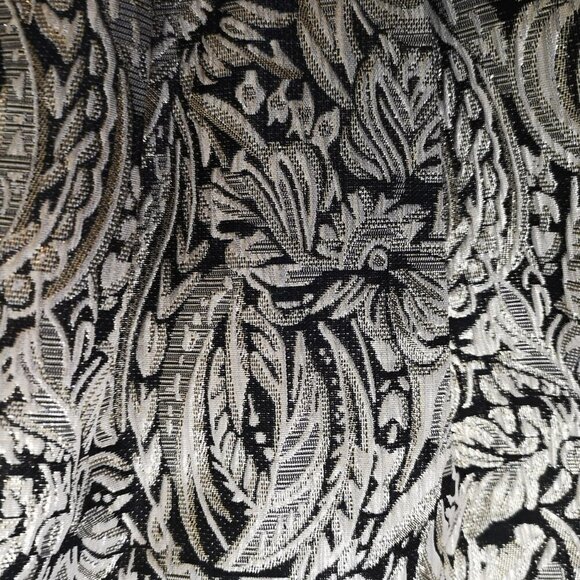 TheStyleMinr Collection | Y2K Vintage Platinum Gold Metallic Flared Floral Dress - Picture 9 of 9